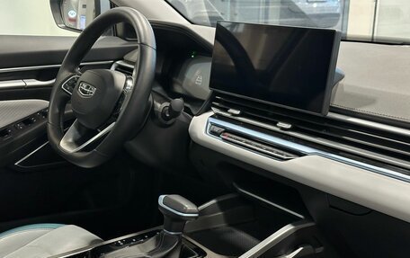 Geely Emgrand, 2023 год, 1 749 900 рублей, 8 фотография