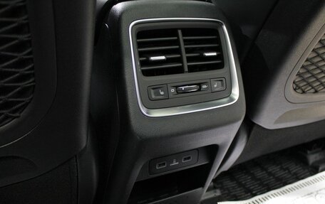 Geely Atlas, 2023 год, 2 215 000 рублей, 20 фотография