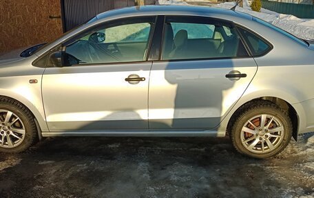 Volkswagen Polo VI (EU Market), 2015 год, 850 000 рублей, 3 фотография