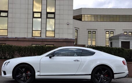 Bentley Continental GT II рестайлинг, 2015 год, 7 000 000 рублей, 3 фотография