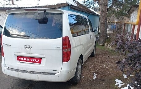 Hyundai Grand Starex Grand Starex I рестайлинг 2, 2016 год, 2 100 000 рублей, 9 фотография