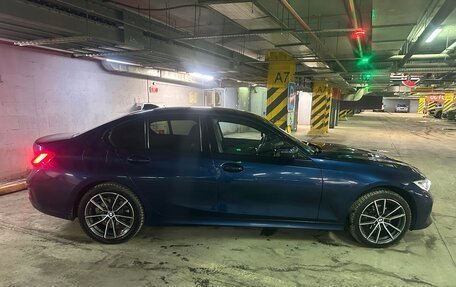 BMW 3 серия, 2019 год, 3 240 000 рублей, 4 фотография