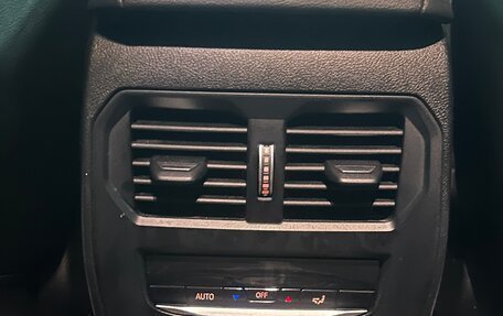 BMW 3 серия, 2019 год, 3 240 000 рублей, 18 фотография