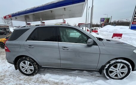 Mercedes-Benz M-Класс, 2012 год, 2 950 000 рублей, 2 фотография