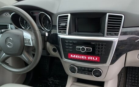 Mercedes-Benz M-Класс, 2012 год, 2 950 000 рублей, 10 фотография