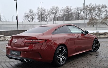 Mercedes-Benz E-Класс, 2019 год, 3 490 000 рублей, 2 фотография