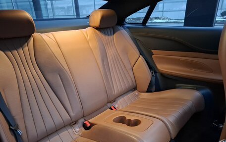 Mercedes-Benz E-Класс, 2019 год, 3 490 000 рублей, 19 фотография