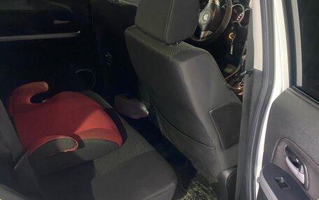 Suzuki Grand Vitara, 2011 год, 890 000 рублей, 12 фотография