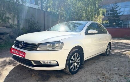 Volkswagen Passat B7, 2011 год, 870 000 рублей, 8 фотография