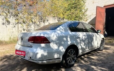 Volkswagen Passat B7, 2011 год, 870 000 рублей, 4 фотография