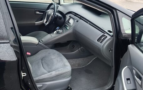 Toyota Prius, 2009 год, 1 070 000 рублей, 5 фотография