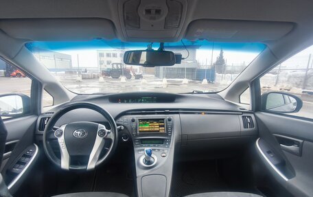 Toyota Prius, 2009 год, 1 070 000 рублей, 12 фотография