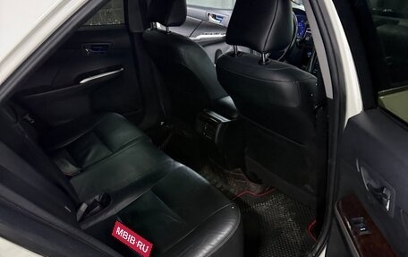 Toyota Camry, 2016 год, 2 300 000 рублей, 4 фотография