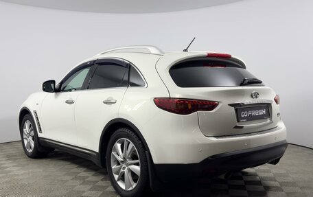 Infiniti QX70, 2014 год, 1 748 200 рублей, 2 фотография