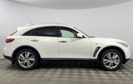 Infiniti QX70, 2014 год, 1 748 200 рублей, 5 фотография