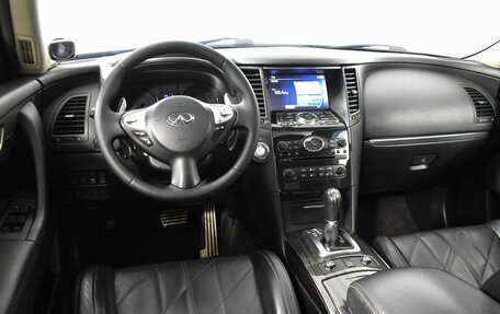 Infiniti QX70, 2014 год, 1 748 200 рублей, 6 фотография