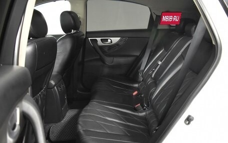 Infiniti QX70, 2014 год, 1 748 200 рублей, 9 фотография