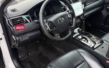 Toyota Camry, 2012 год, 1 450 000 рублей, 10 фотография