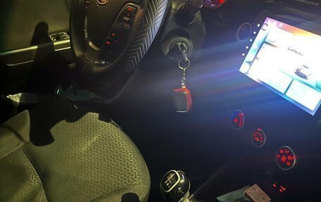 KIA Rio III рестайлинг, 2015 год, 600 000 рублей, 10 фотография