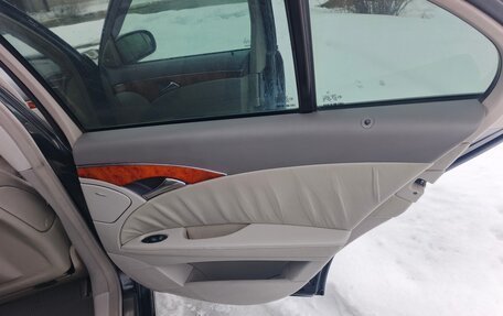 Mercedes-Benz E-Класс, 2003 год, 400 000 рублей, 12 фотография