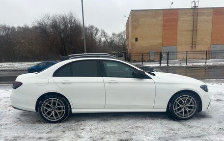 Mercedes-Benz E-Класс, 2020 год, 5 600 000 рублей, 4 фотография