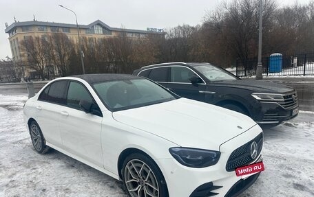 Mercedes-Benz E-Класс, 2020 год, 5 600 000 рублей, 2 фотография