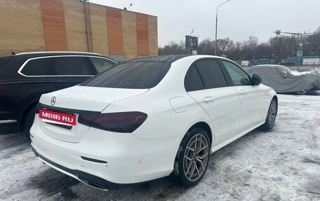 Mercedes-Benz E-Класс, 2020 год, 5 600 000 рублей, 5 фотография
