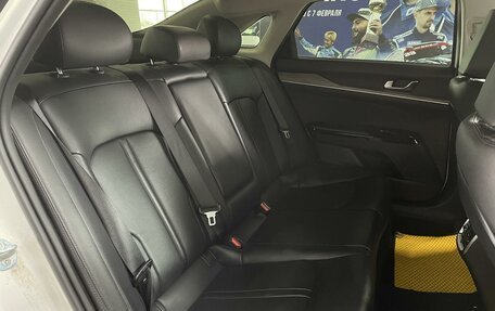 KIA K5, 2021 год, 2 350 000 рублей, 9 фотография