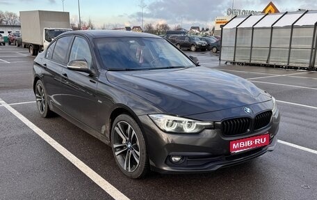 BMW 3 серия, 2018 год, 2 675 000 рублей, 1 фотография