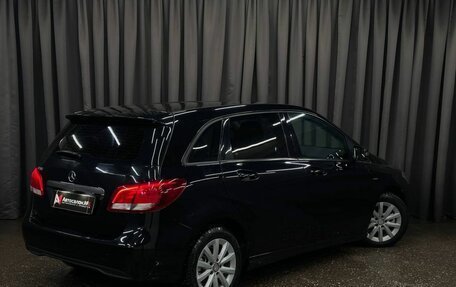 Mercedes-Benz B-Класс, 2015 год, 1 399 999 рублей, 3 фотография