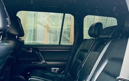 Toyota Land Cruiser 200, 2011 год, 3 500 000 рублей, 5 фотография