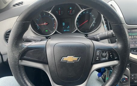 Chevrolet Cruze II, 2014 год, 825 000 рублей, 8 фотография
