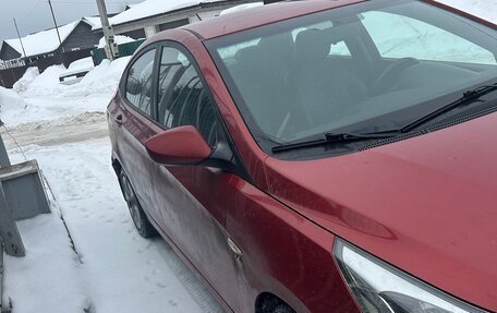 Hyundai Solaris II рестайлинг, 2015 год, 800 000 рублей, 4 фотография