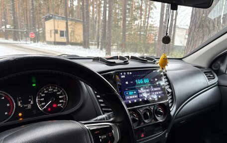 Mitsubishi L200 IV рестайлинг, 2019 год, 2 870 000 рублей, 9 фотография