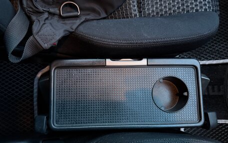 Honda Stream I рестайлинг, 2006 год, 420 000 рублей, 19 фотография