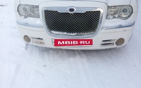 Chrysler 300C II, 2008 год, 900 000 рублей, 4 фотография