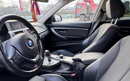 BMW 3 серия, 2018 год, 2 675 000 рублей, 11 фотография