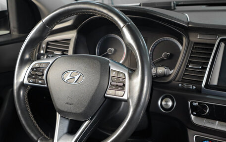 Hyundai Sonata VII, 2019 год, 2 319 000 рублей, 12 фотография