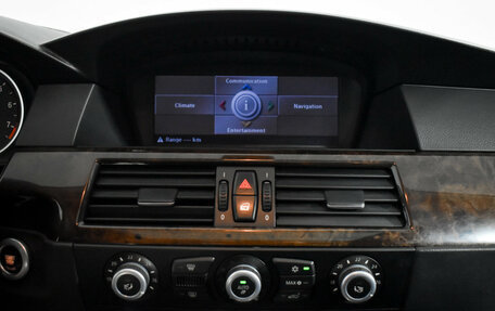 BMW 5 серия, 2007 год, 1 050 000 рублей, 14 фотография