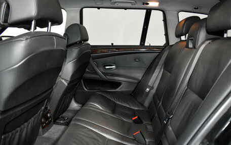 BMW 5 серия, 2007 год, 1 050 000 рублей, 11 фотография