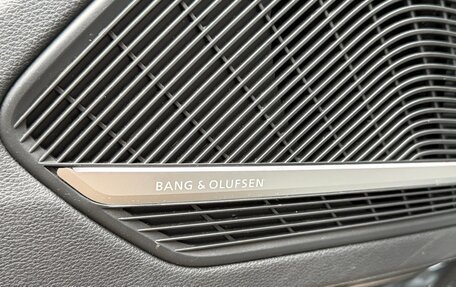 Audi A4, 2017 год, 2 800 000 рублей, 9 фотография