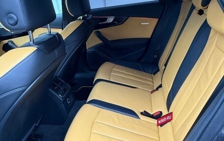 Audi A4, 2017 год, 2 800 000 рублей, 13 фотография