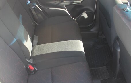 Honda Fit III, 2013 год, 1 299 000 рублей, 11 фотография