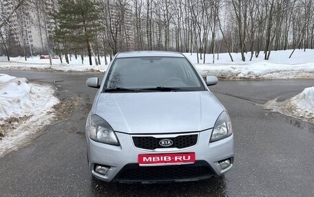 KIA Rio II, 2009 год, 730 000 рублей, 1 фотография