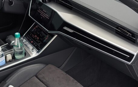 Audi A6, 2018 год, 3 500 000 рублей, 15 фотография