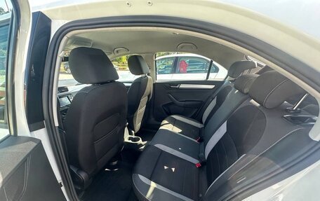 Skoda Rapid I, 2018 год, 1 490 000 рублей, 7 фотография