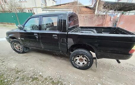 Mitsubishi L200 III рестайлинг, 2006 год, 720 000 рублей, 5 фотография