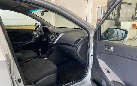 Hyundai Solaris II рестайлинг, 2016 год, 799 000 рублей, 13 фотография