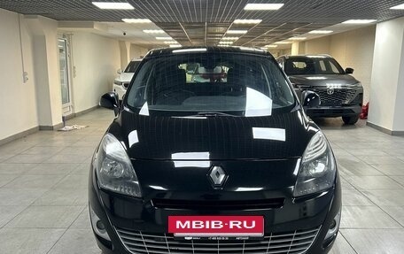 Renault Scenic III, 2011 год, 755 000 рублей, 2 фотография