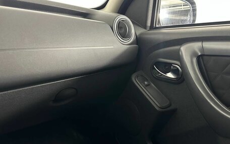 Renault Duster I рестайлинг, 2017 год, 1 340 000 рублей, 15 фотография